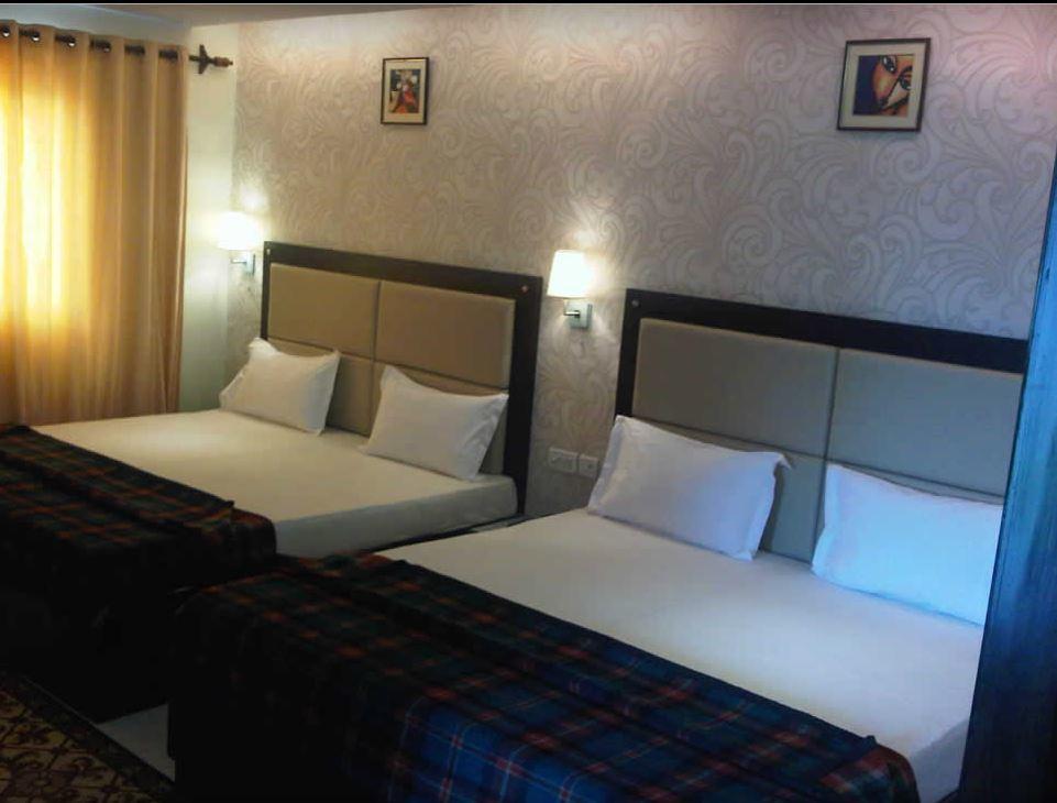 Hotel Swagat Palace Bhiwadi Екстериор снимка